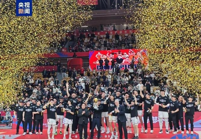 蜂鸟电竞-关于上海久事迎CBA常规赛关键赛；加时末段内部沟通；气氛紧张；球探报告显示潜力的信息