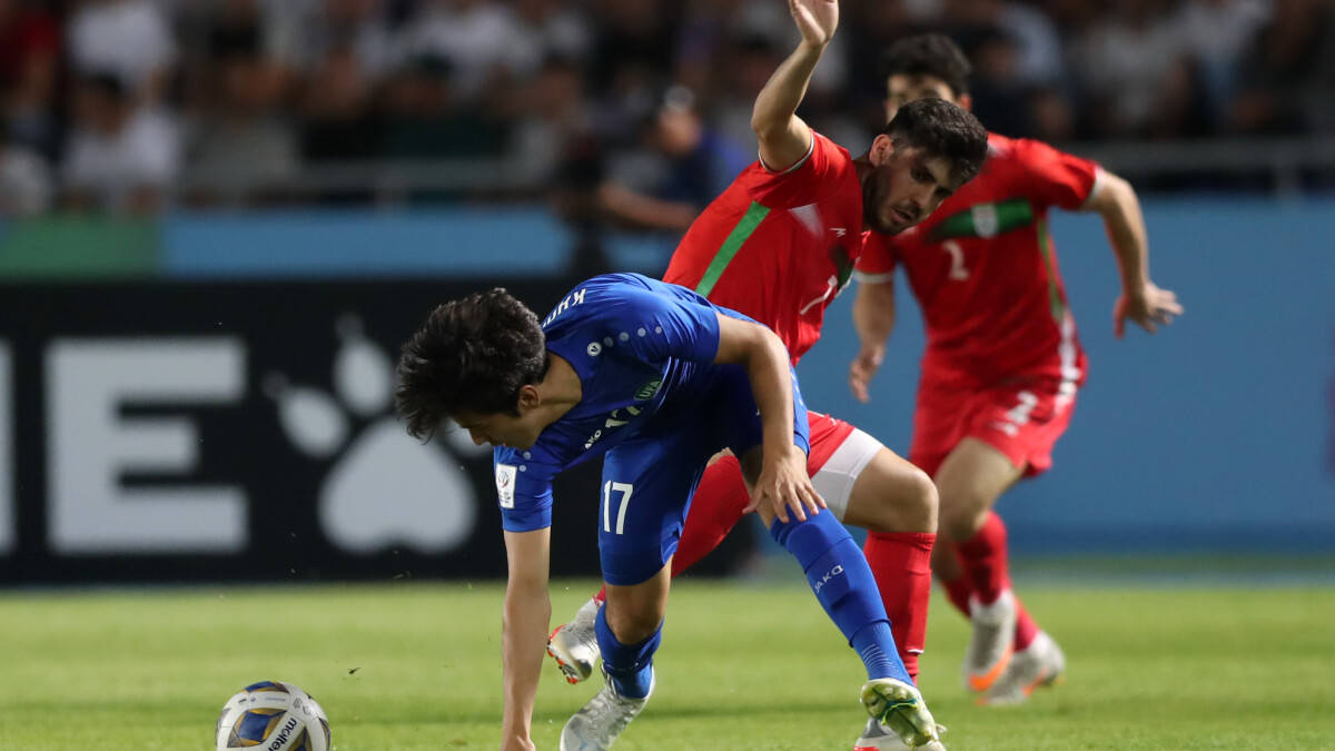 蜂鸟-Uzi连续二十场比赛得分超过战术调整，塞尔维亚队挑战极限！的简单介绍